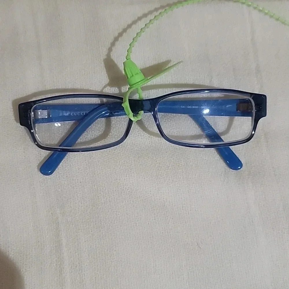 Gucci prescription eye glasses